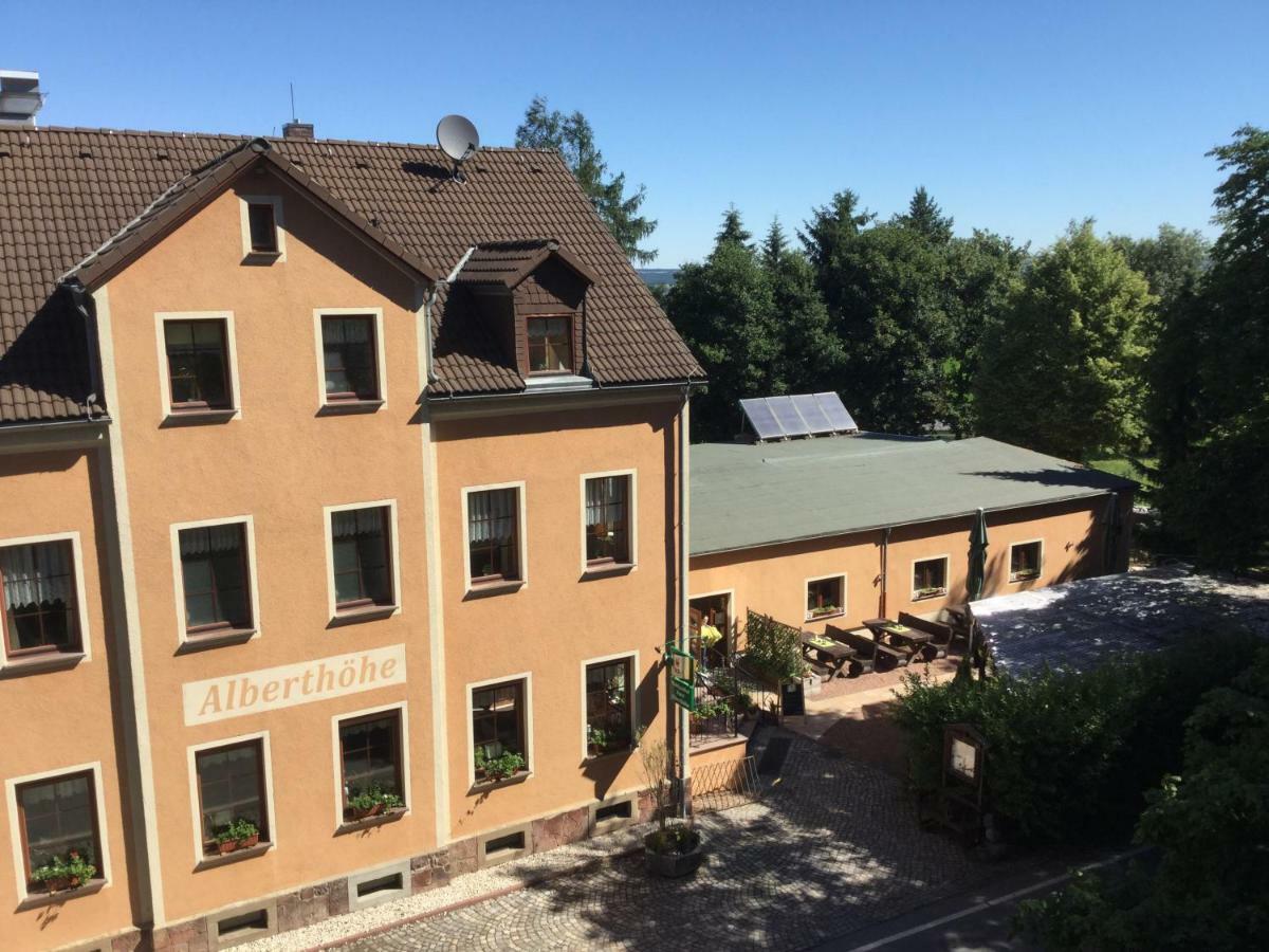 Waldgasthof & Hotel Alberthoehe Lichtenstein  Exterior foto